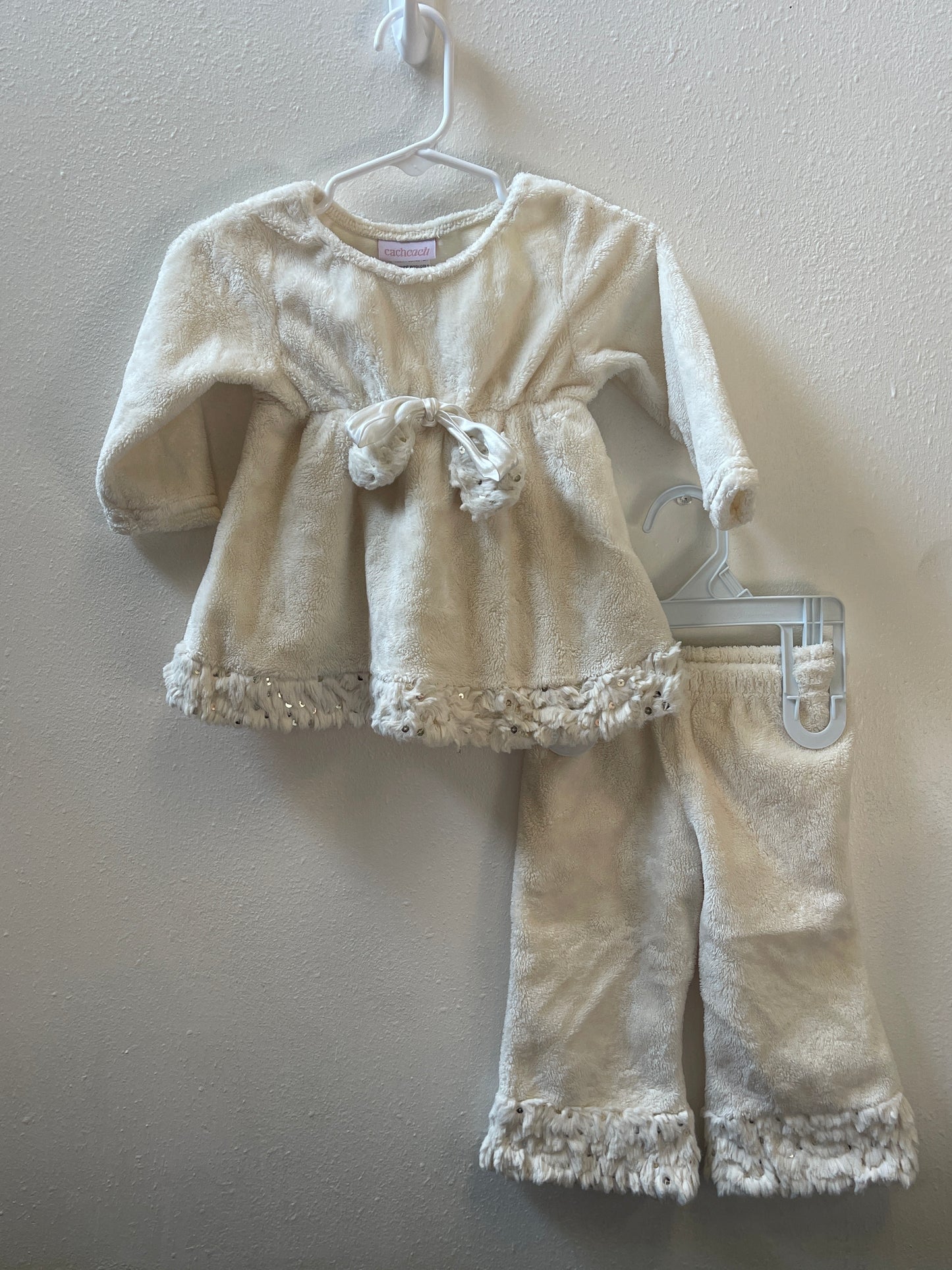 12m cachcach Ivory Fleece Set