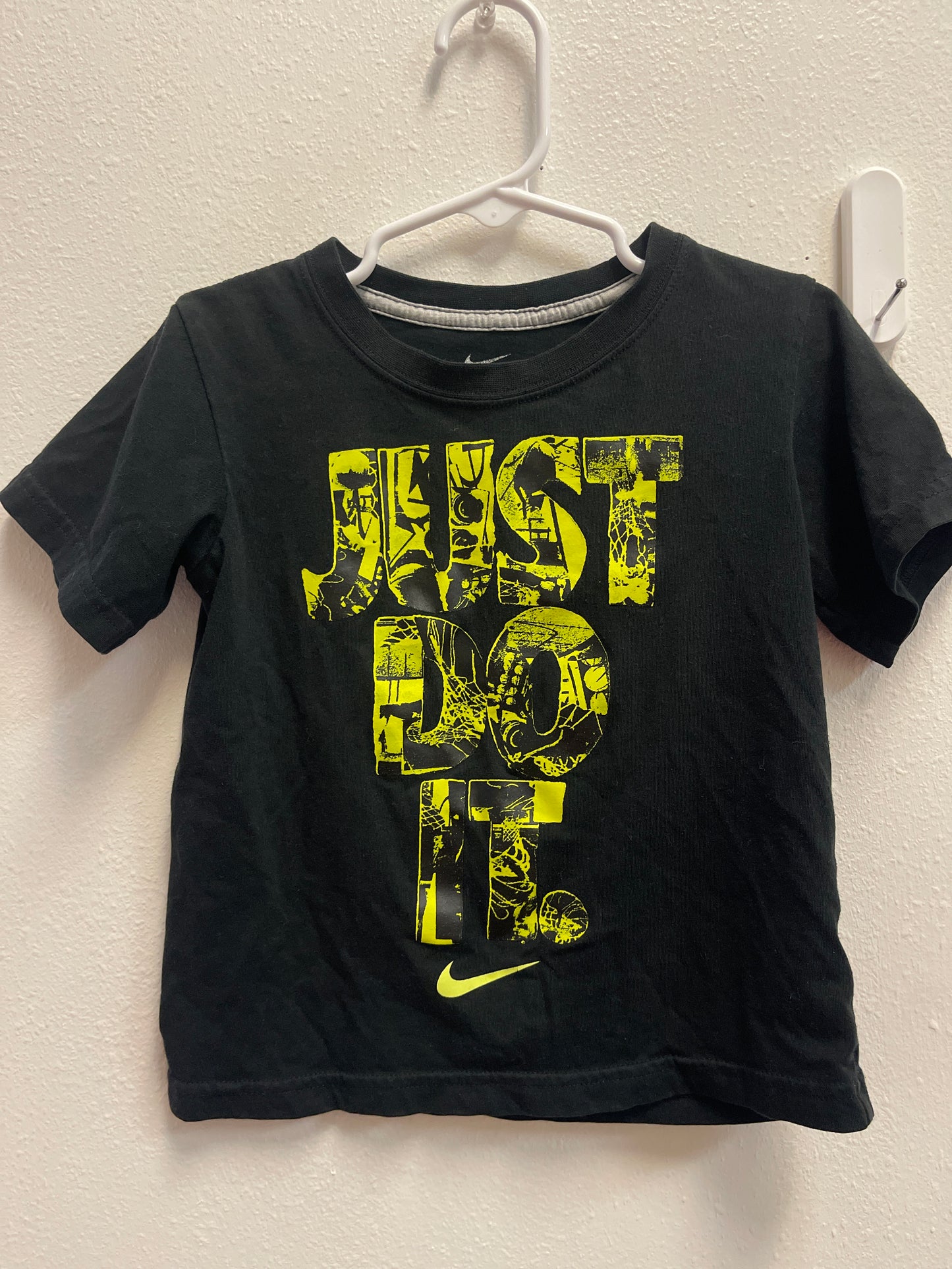 3t Nike Black + Neon Just Do It Tee