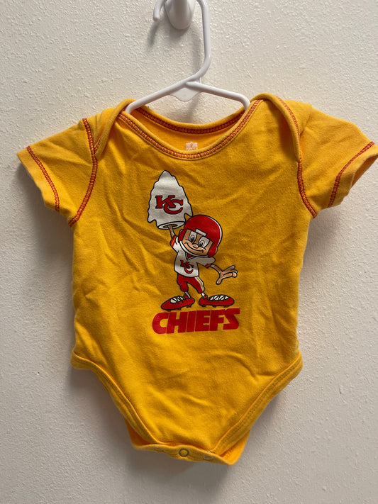 0/3m Chiefs Onesie Yellow