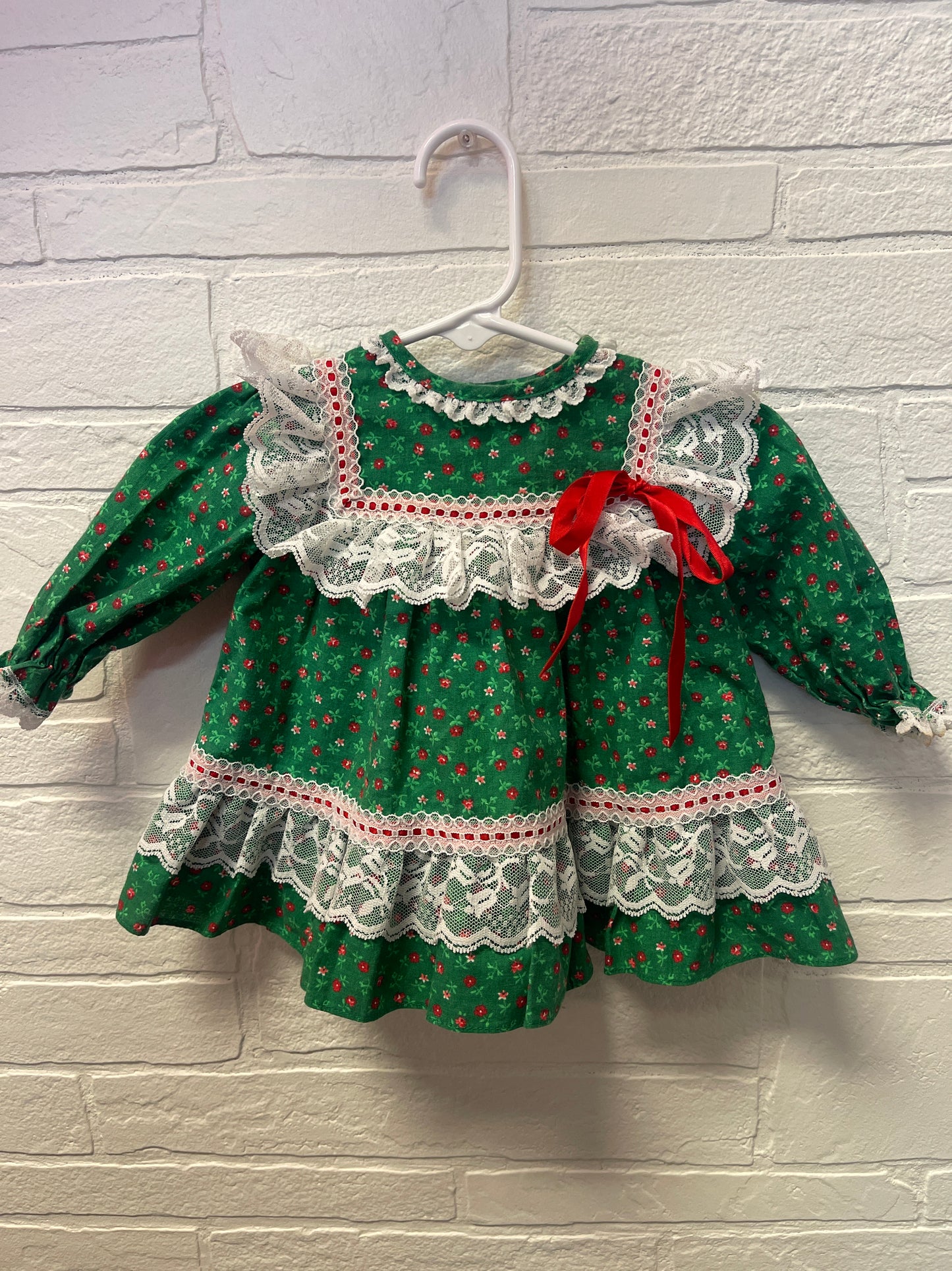 0/3m Vintage Bryan Frilly Christmas Dress