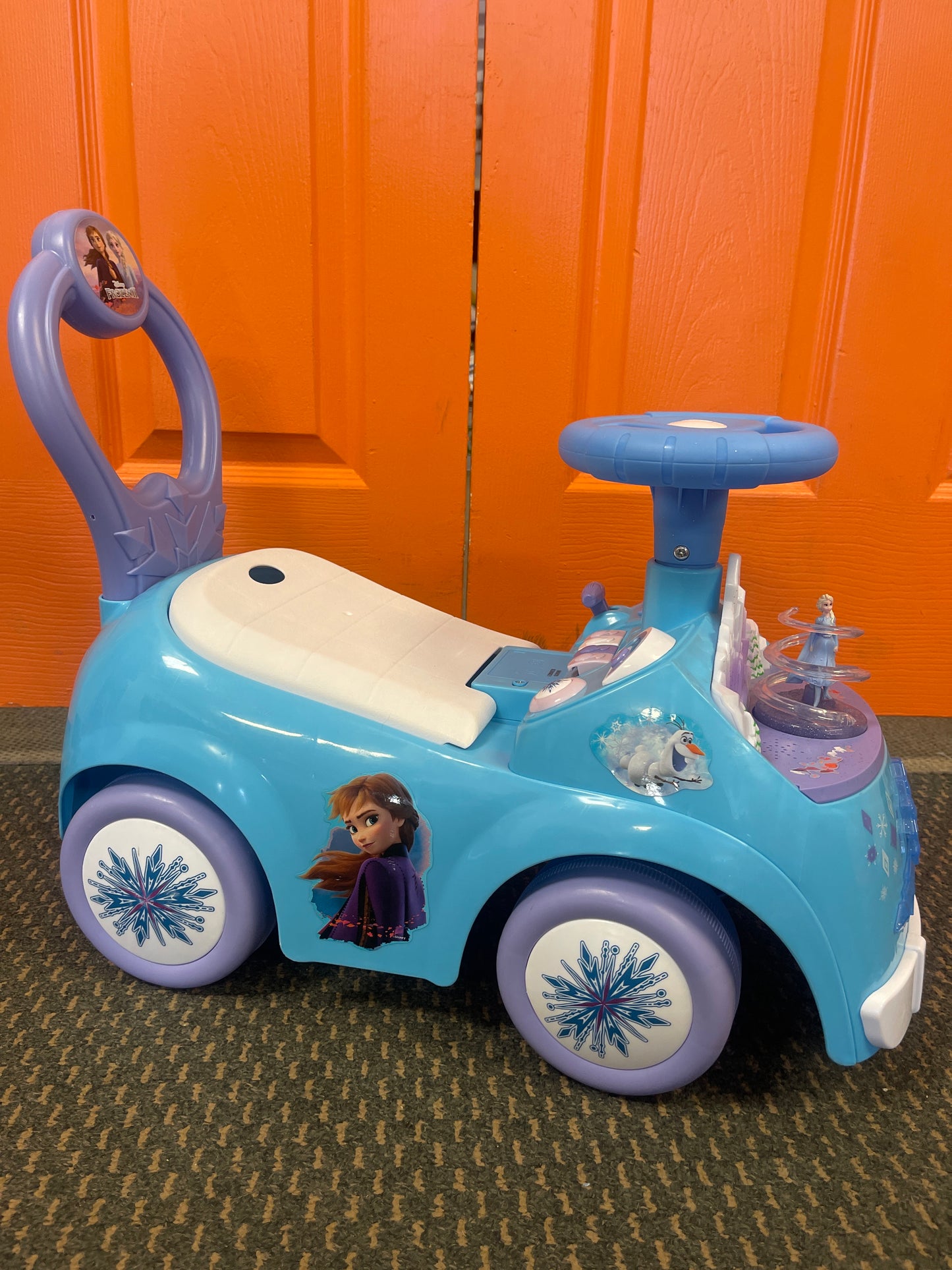 Disney Magical Adventure Activity Ride-On - Frozen Elsa & Anna